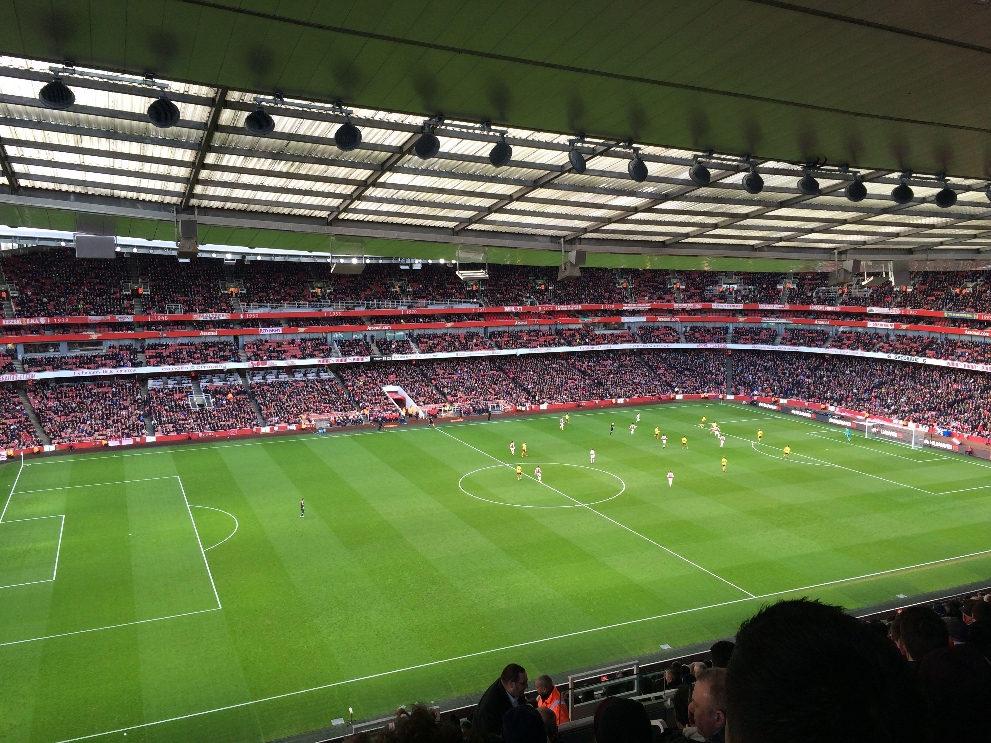 包含费德勒迎来三赛季高光表现，阿森纳球迷沸腾！的词条