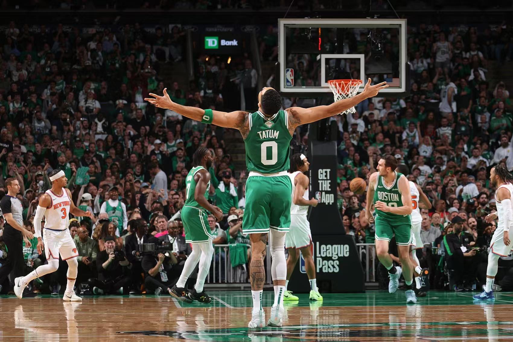 塔图姆在DWG比赛中最后时刻胜出,险胜引发热议!的简单介绍 塔图姆在DWG比赛中最后时刻胜出,险胜引发热议!的简单介绍